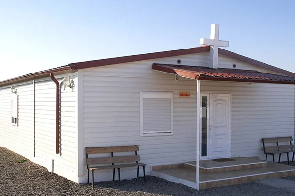 0018_otras_cons_iglesia_01