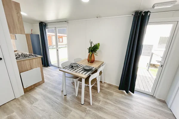 BoraBora766_comedor1